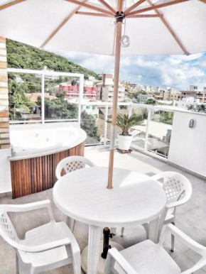 Отель Bombinhas Quinta do Mar Complexo B  Бомбиньяс